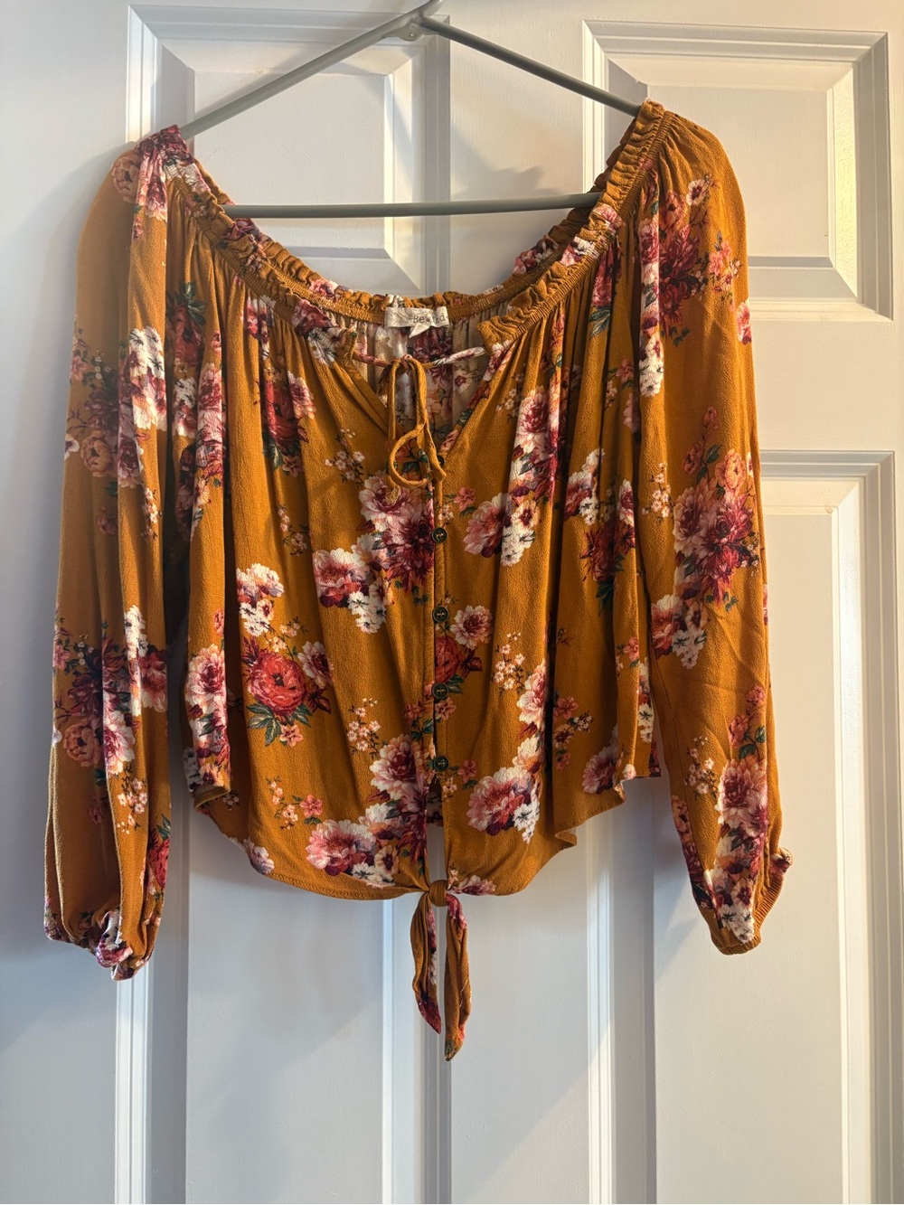 Rewind Floral Off-Shoulder Button Tie-Blouse